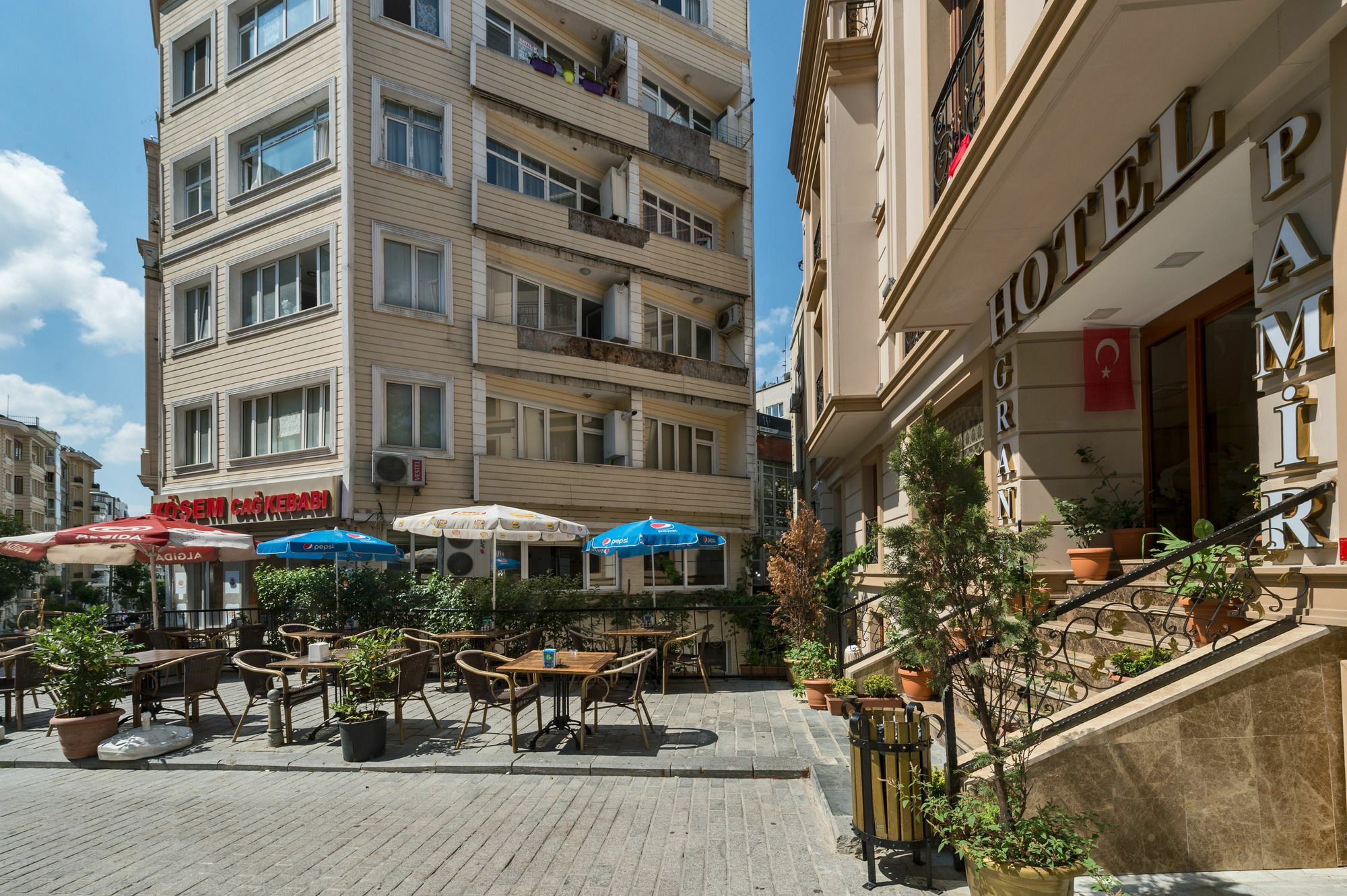Grand Pamir Hotel Stambuł Zewnętrze zdjęcie